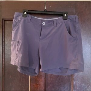 The North Face Shorts Grey Size 12
